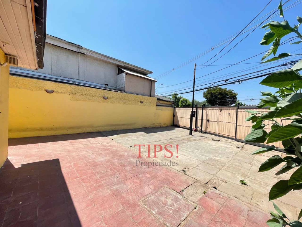 TIPSPROPIEDADES VENDE CASA EN ENRIQUE OLIVARES, LA FLORIDA