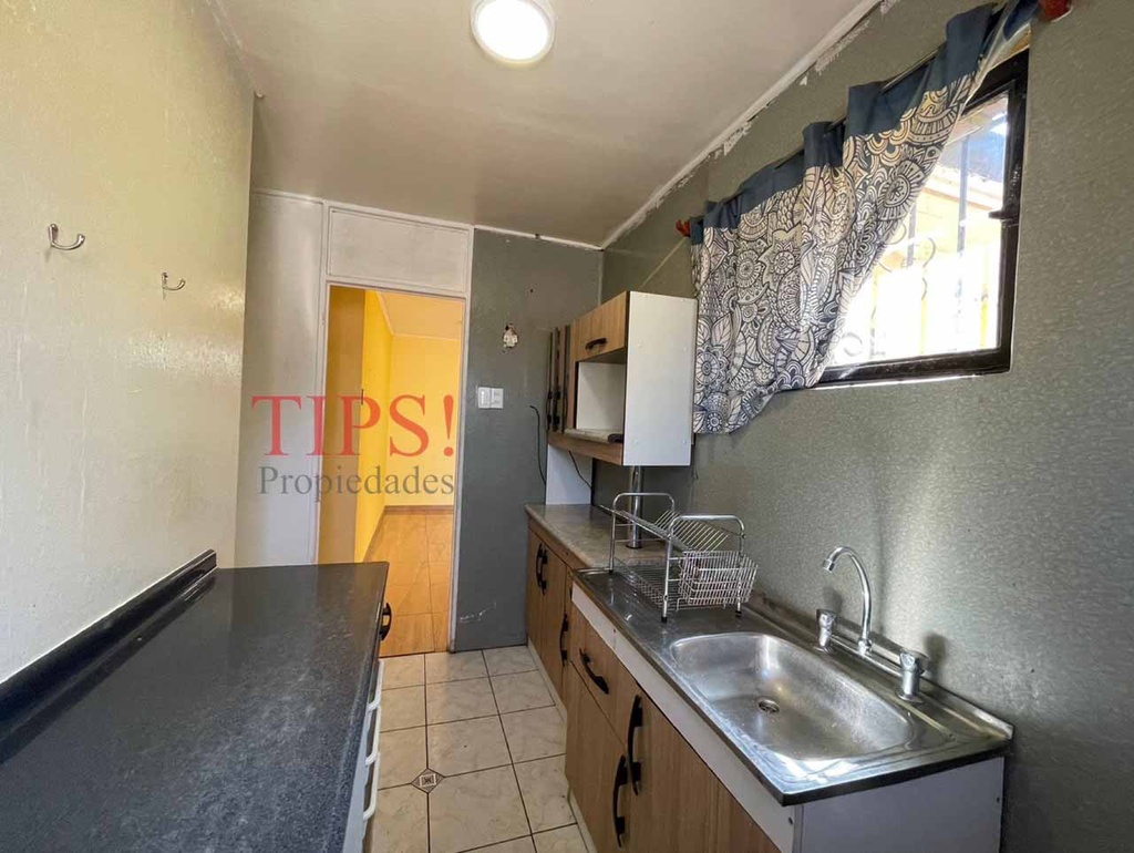 TIPSPROPIEDADES VENDE CASA EN ENRIQUE OLIVARES, LA FLORIDA