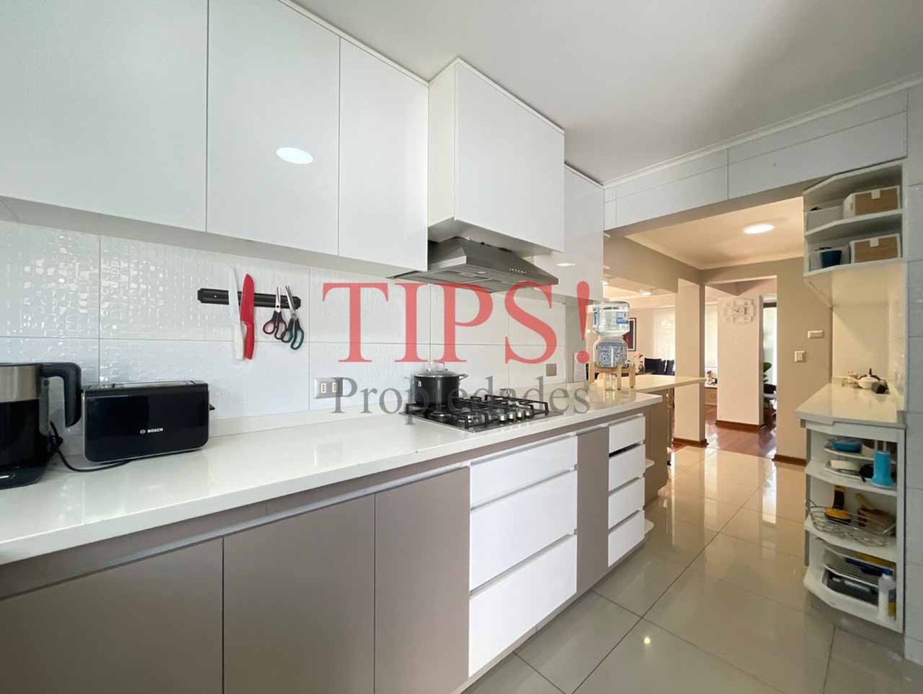 TIPSPROPIEDADES VENDE CASA EN SEBASTIAN EL CANO, LAS CONDES