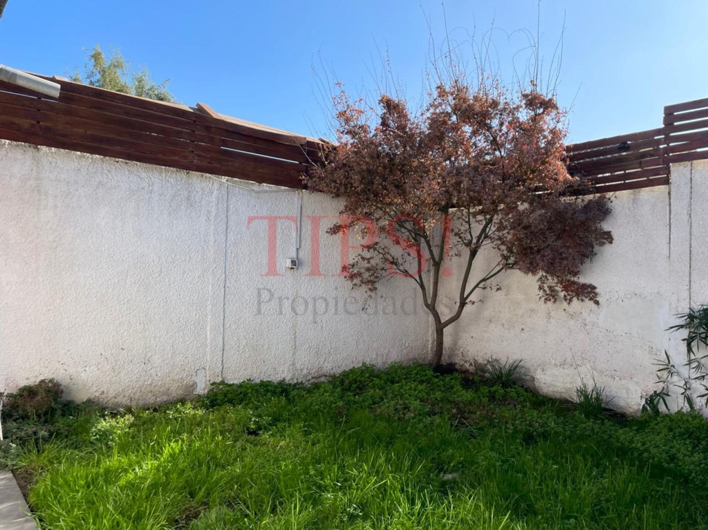 TIPSPROPIEDADES VENDE CASA EN PORTAL SUR, PEÑALOLÉN