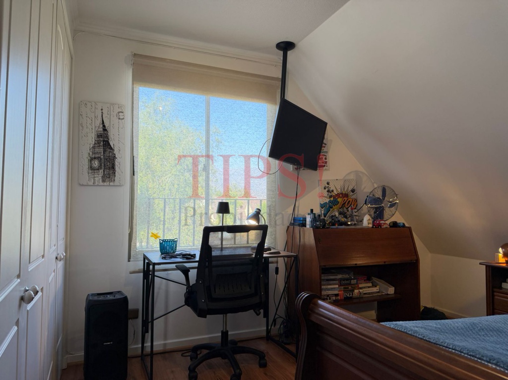 TIPSPROPIEDADES VENDE CASA EN CALLE BLUDENZ ALT. 4900, LO BARNECHEA