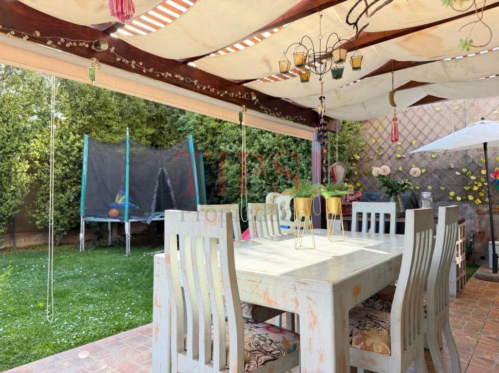 TIPSPROPIEDADES VENDE CASA EN CALLE BLUDENZ ALT. 4900, LO BARNECHEA