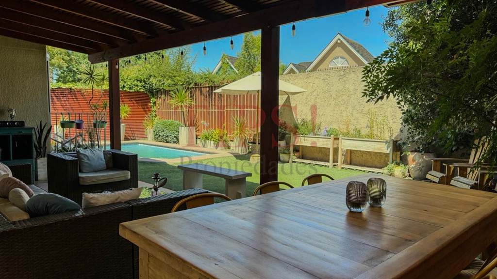 TIPSPROPIEDADES VENDE CASA EN CALLE VEINTITRÉS DE FEBRERO 8010, LA REINA